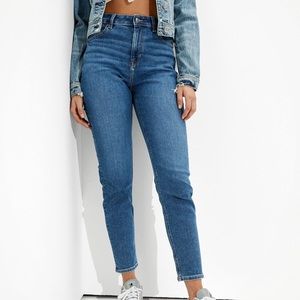 American Eagle Stretch Mom Jeans - size 8 long